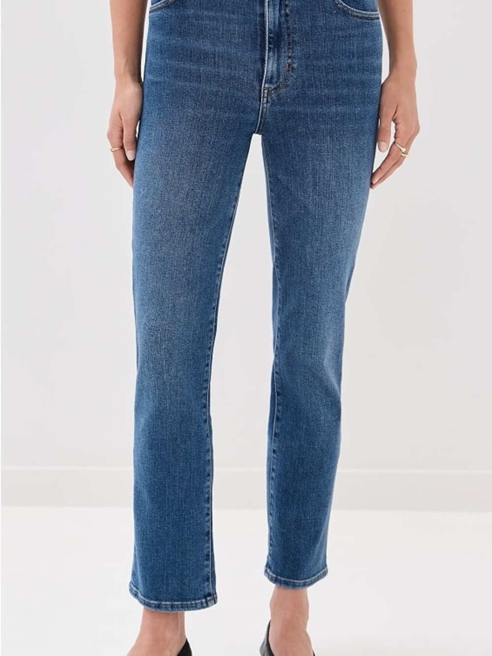 Frame Denim Le Sleek Straight Leg Jeans in Femma Wash 32 - Picture 3 of 6